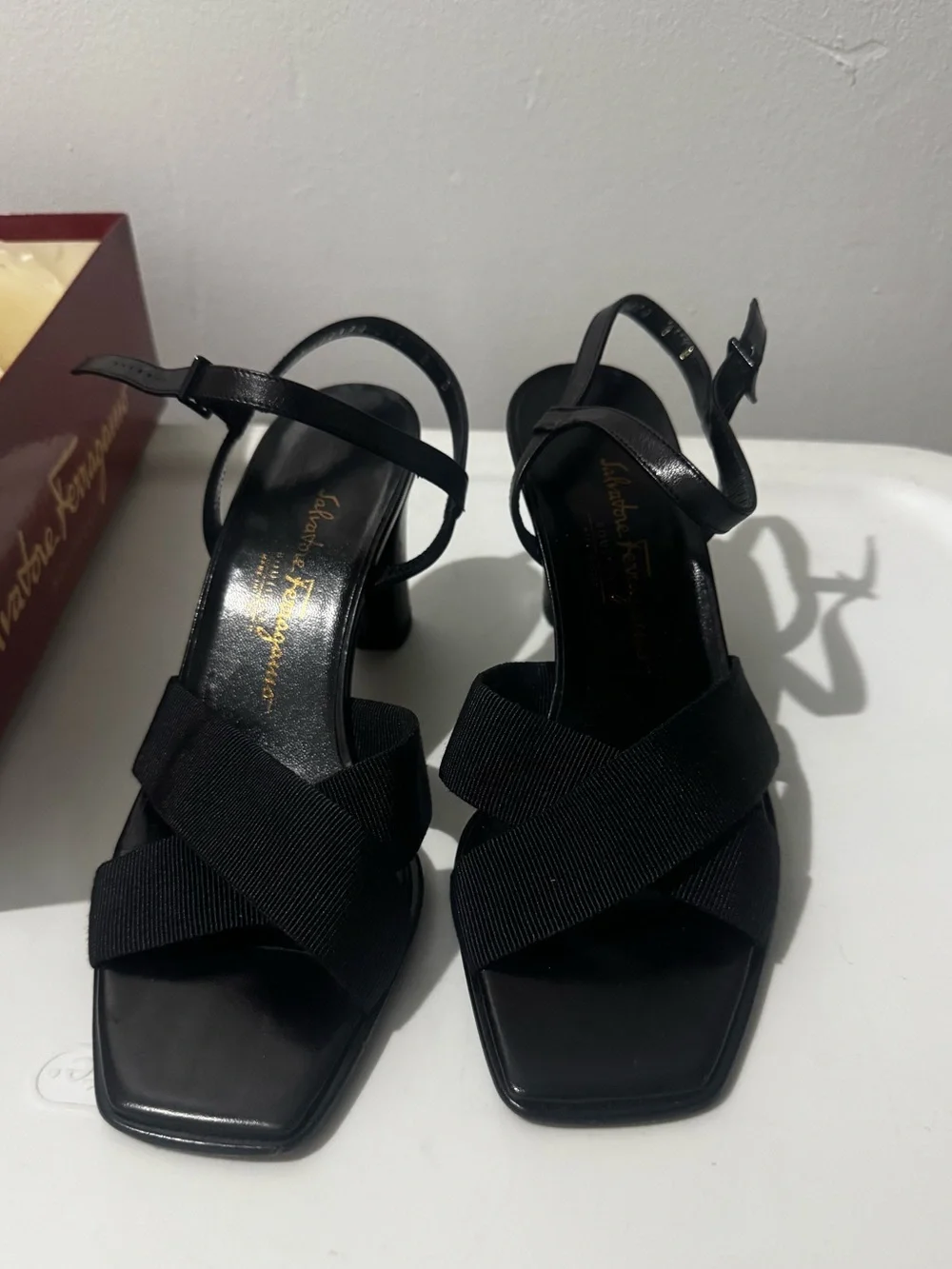Salvatore Ferragamo Boutique Strappy Heels size 8